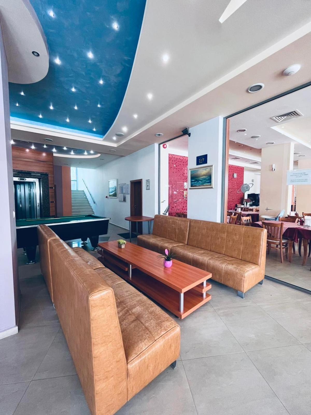 Hotel Riagor Σάνι Μπιτς Εξωτερικό φωτογραφία