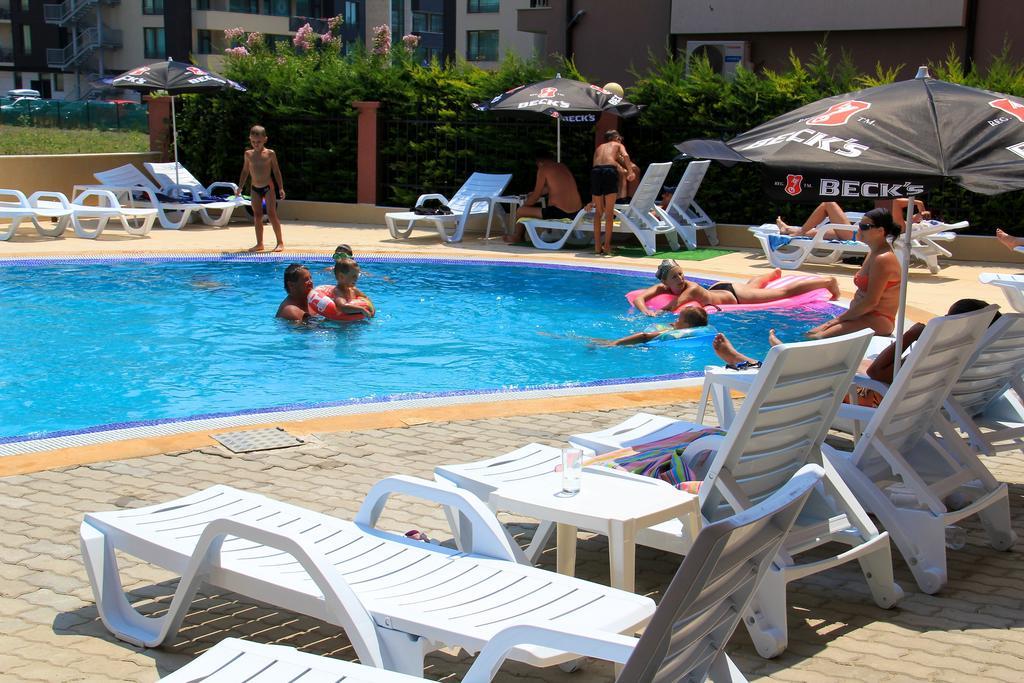 Hotel Riagor Σάνι Μπιτς Εξωτερικό φωτογραφία