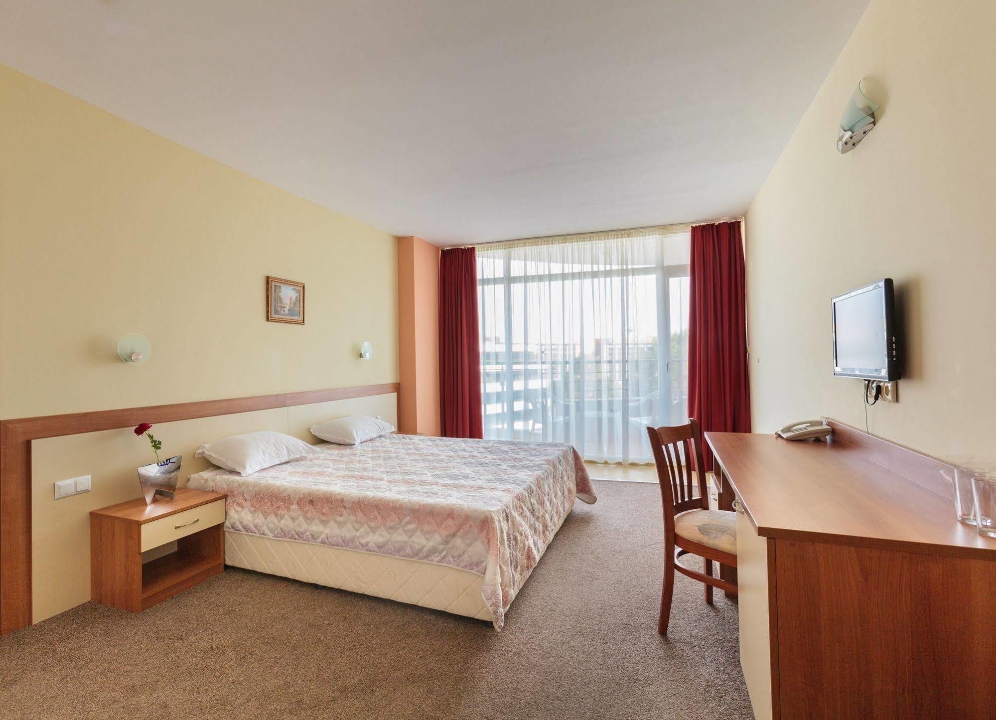 Hotel Riagor Σάνι Μπιτς Εξωτερικό φωτογραφία