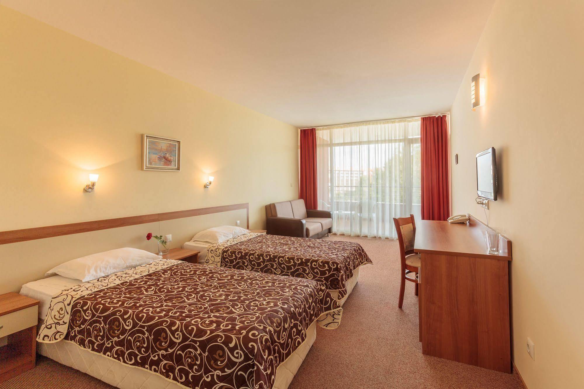 Hotel Riagor Σάνι Μπιτς Εξωτερικό φωτογραφία